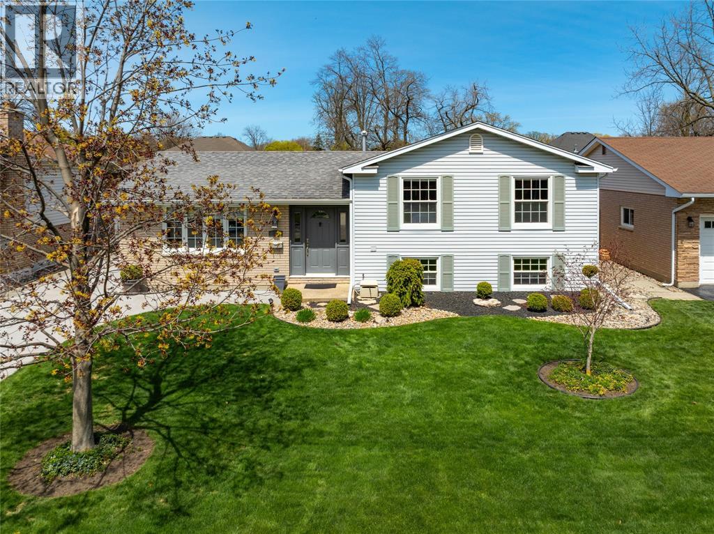 990 Allandale DRIVE, Sarnia