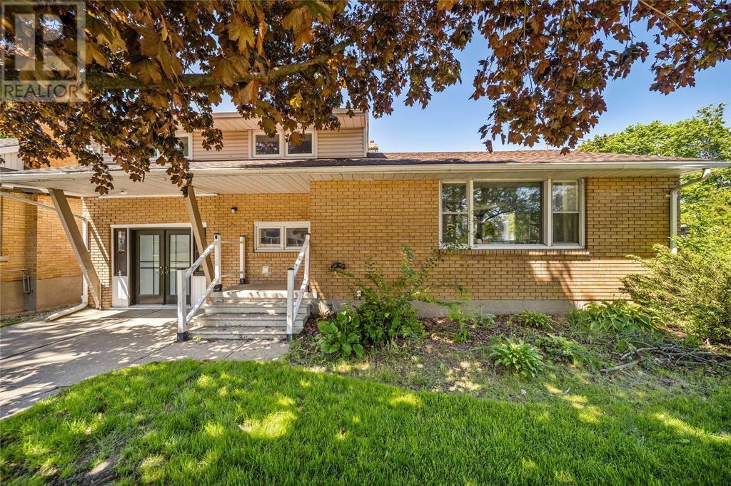 212 CAMERON STREET, St Clair