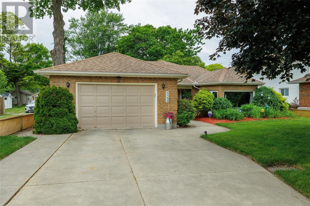 1153 MURPHY ROAD, Sarnia