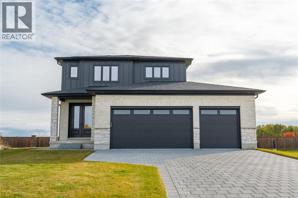 1045 MANHATTAN DRIVE, Sarnia