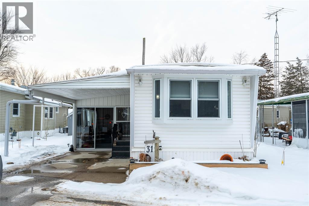 1940 LONDON LINE UnitNo. 31, Sarnia