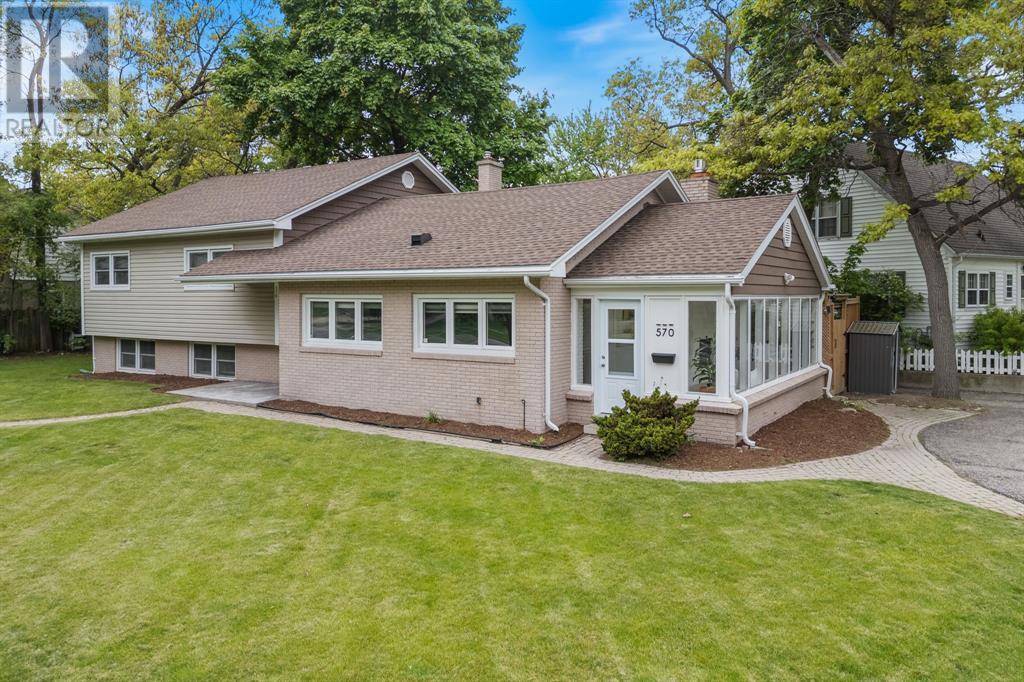 570 CATHCART BOULEVARD, Sarnia