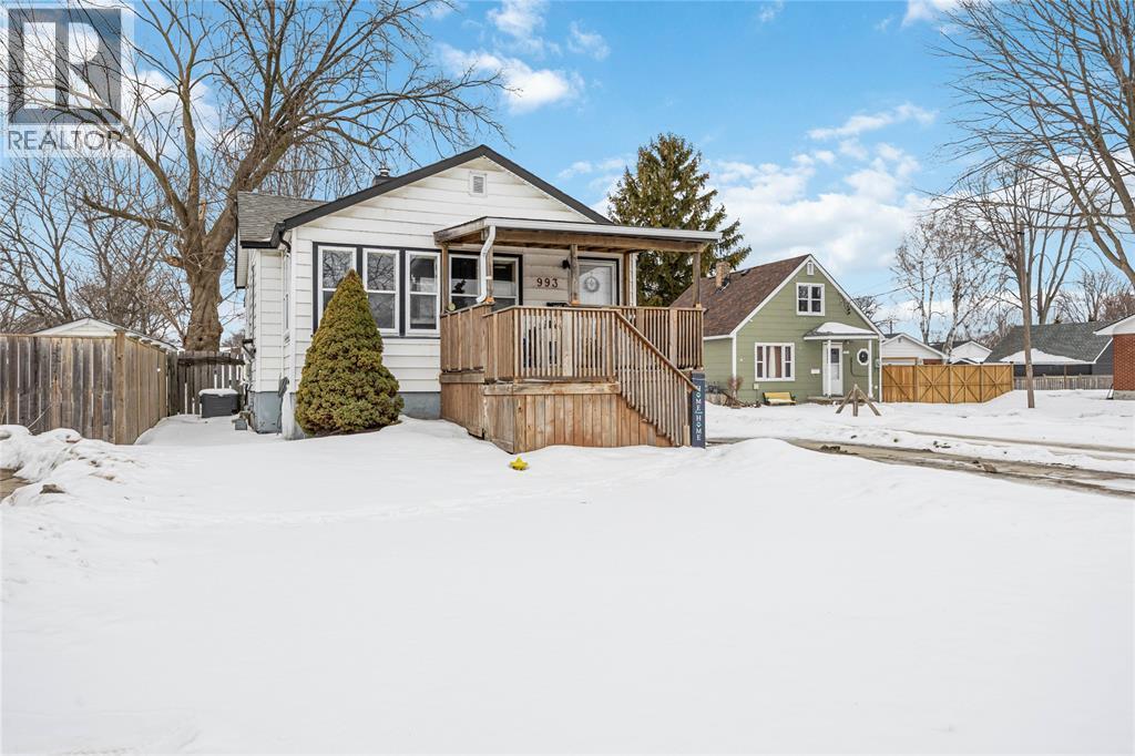 993 MURPHY ROAD, Sarnia