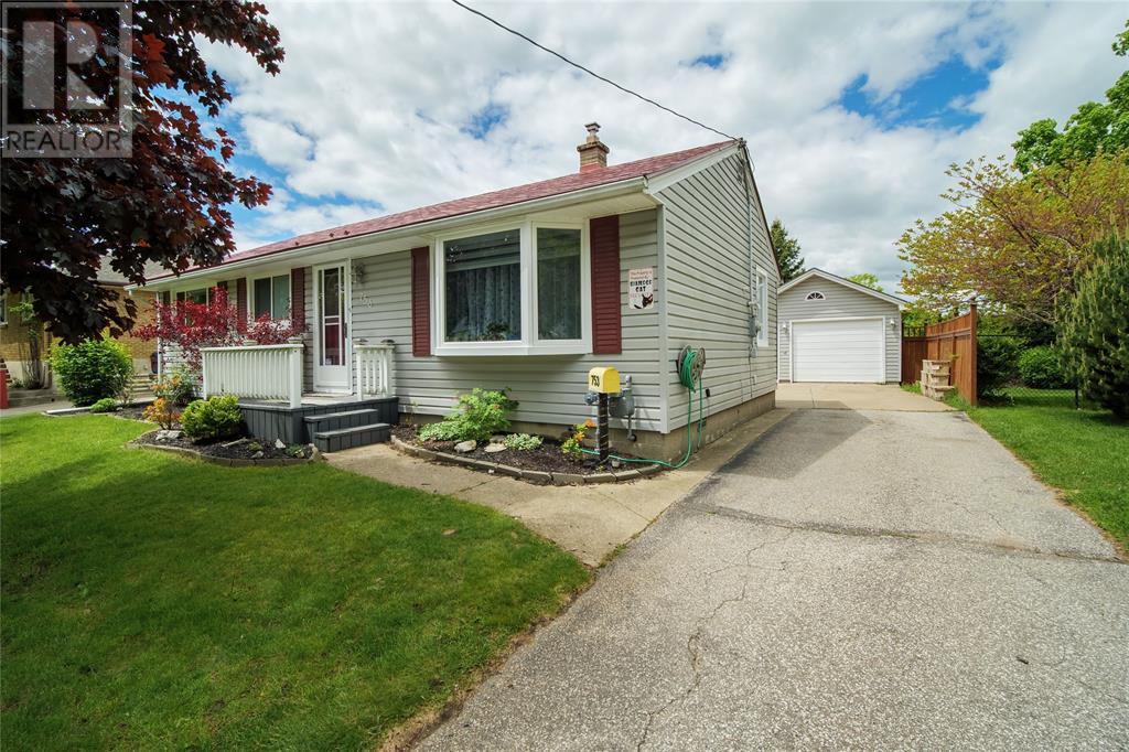 753 Kember AVENUE, Sarnia