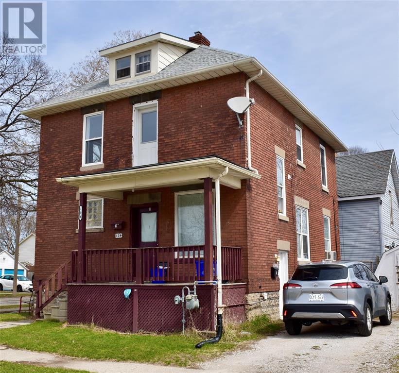 104 FORSYTH STREET, Sarnia