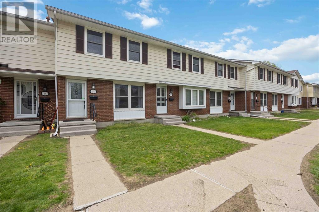 825 Exmouth STREET UnitNo. 27, Sarnia