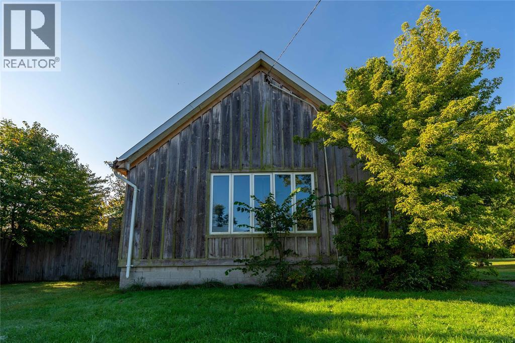 1405 MAIN STREET, St Clair