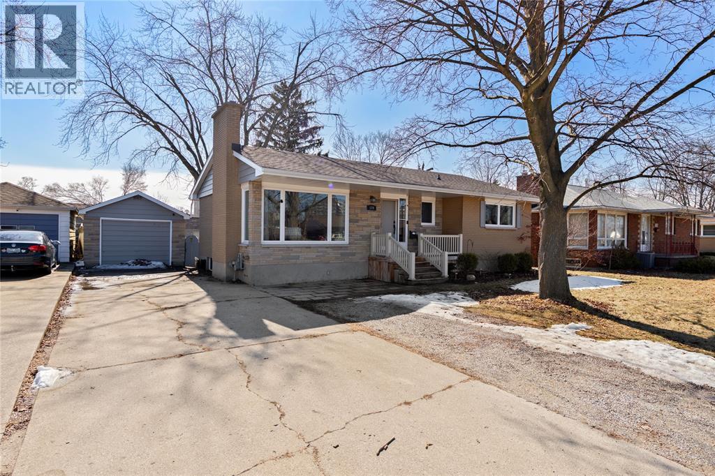 579 BERKSHIRE ROAD, Sarnia