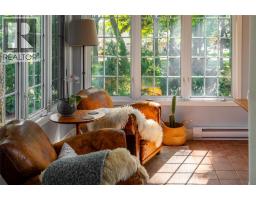 1738 ST CLAIR PARKWAY South - 12
