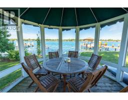 1738 ST CLAIR PARKWAY South - 47