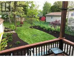 217 Kathleen AVENUE - 3