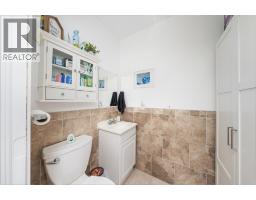 13 CANARY CRESCENT - 23
