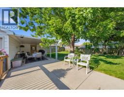 13 CANARY CRESCENT - 25