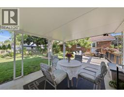 13 CANARY CRESCENT - 27