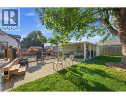13 CANARY CRESCENT - 29