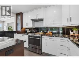1727 MATER DRIVE - 16