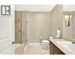 201 FRONT STREET North UnitNo. 1103 - 34