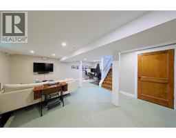 335 RUSSELL STREET - 17