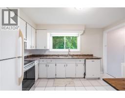 372 VROOM STREET - 10