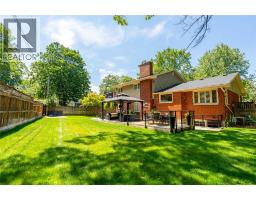 1726 Mills STREET - 40