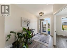 113 MACDONALD STREET - 7