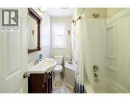 314 CAMERON STREET - 16
