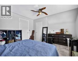 722 WOODHAVEN AVENUE - 15