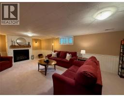1044 Cathcart BOULEVARD - 15