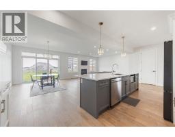 608 SWEETBAY CRESCENT - 12