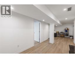 608 SWEETBAY CRESCENT - 33