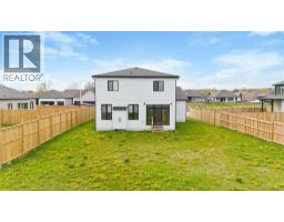608 SWEETBAY CRESCENT - 40