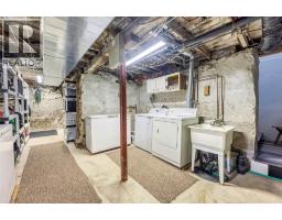 4332 Petrolia LINE - 42