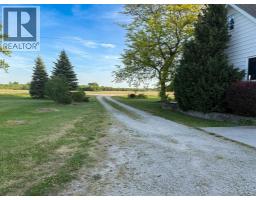 8192 PETROLIA LINE - 33