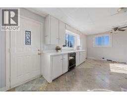 1224 Brigden ROAD - 9