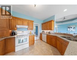 3633 EGREMONT ROAD - 11