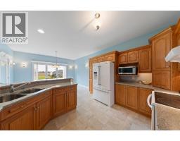 3633 EGREMONT ROAD - 13