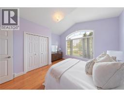 3633 EGREMONT ROAD - 23