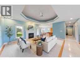 3633 EGREMONT ROAD - 6