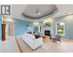 3633 EGREMONT ROAD - 7