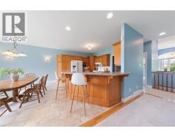 3633 EGREMONT ROAD - 9