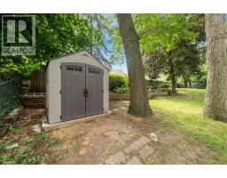 1220 RIDGEWOOD DRIVE - 35