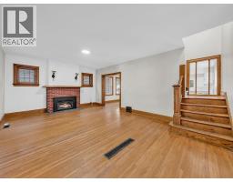 485 MCEWAN AVENUE - 11