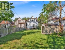485 MCEWAN AVENUE - 8