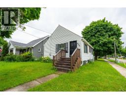 478 Cromwell STREET - 1