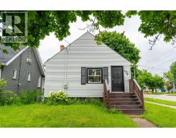478 Cromwell STREET - 2