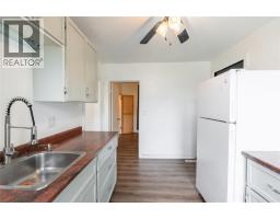 478 Cromwell STREET - 8