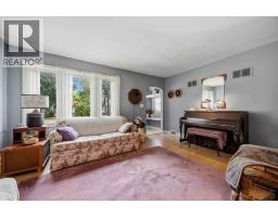 267 Ross AVENUE - 6
