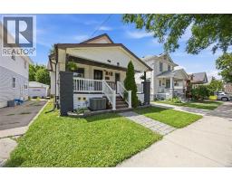 251 HARKNESS STREET - 3