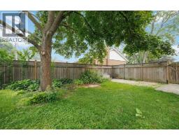 298 ELSFIELD CRESCENT - 19