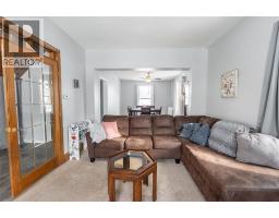 166 JOHN STREET - 5
